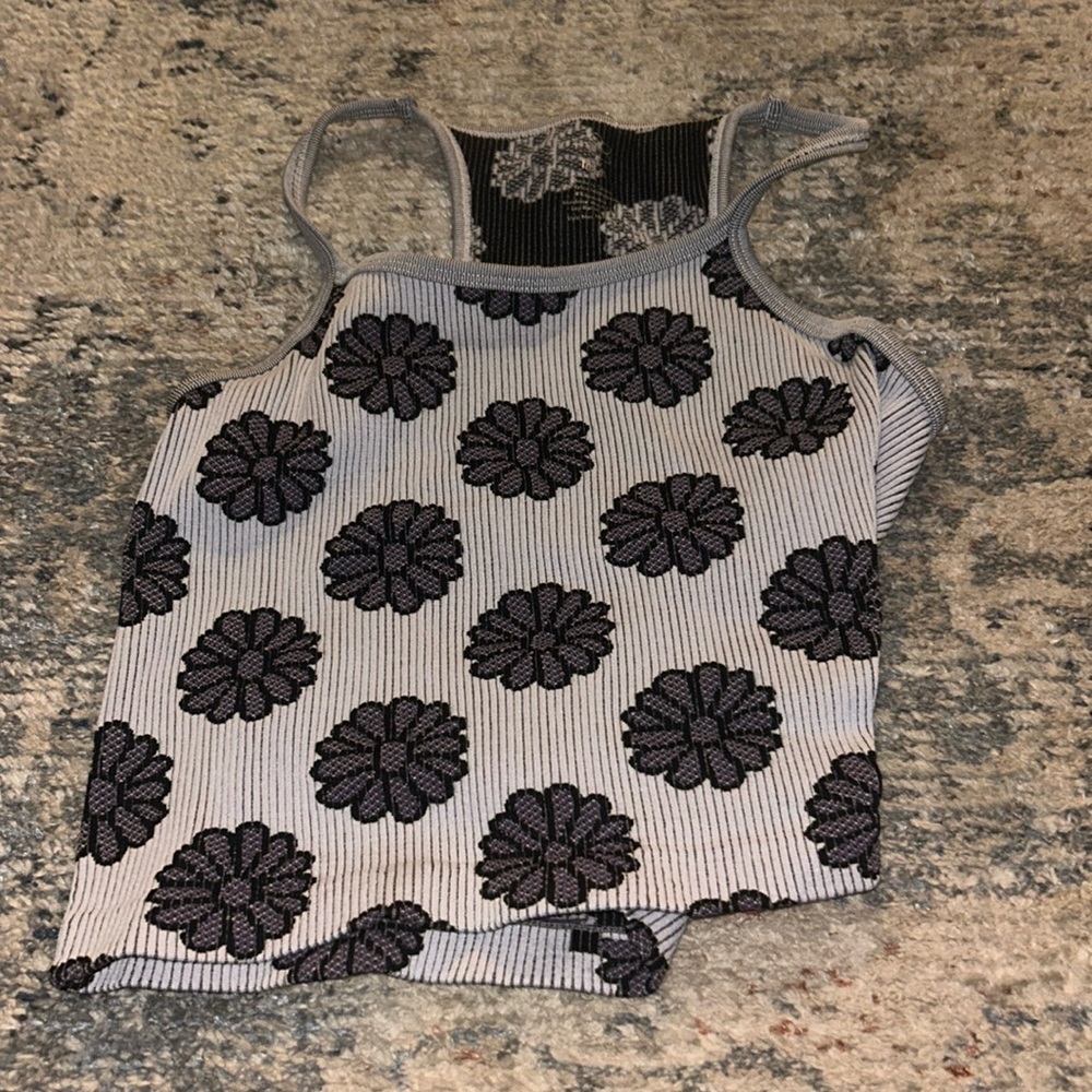 Cutie little tank very nice material!